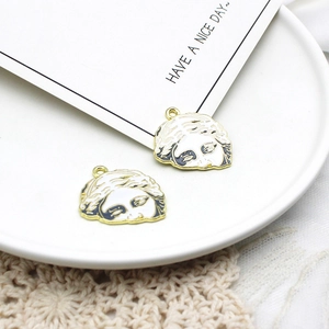Artistic classical bust pendant in gold-tone alloy with white enamel for DIY necklaces