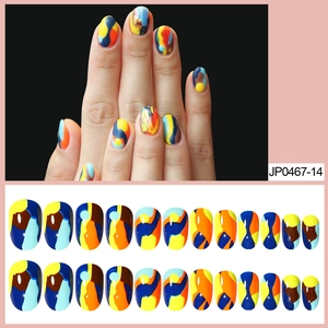 Faux Ongles à Presser en Forme de Goutte d'Eau à Rayures Abstraites Colorées Pointes d'Ongles Artificiels Durables pour Femmes Manucure Décorative