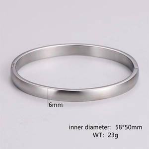 Detailed specs of matte silver bangle with 6mm width and 58x50mm inner diameter