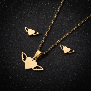 Stainless Steel Heart Wing Pendant Necklace And Stud Earrings For Women Simple Geometric Personalized Jewelry