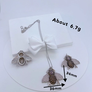 Silver bee jewelry set with zircon crystals including dimensions and weight data