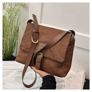 Women Retro Suede Shoulder Bag Minimalist Solid Color Large Capacity Flap Crossbody Bag With Adjustable Strap Commute Bag