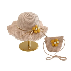 Süßes Strohhut- und Taschen-Set für Mädchen mit Blumen-Dekor und gewebten Details in Rosa
