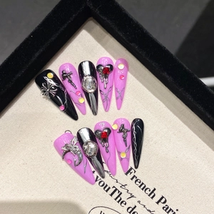 Faux Ongles Stiletto Faits À La Main Gothique Punk Noir Rose Strass Cœur Breloque Croix Décoratif