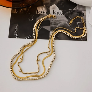 Ensemble de colliers superposés en acier inoxydable doré avec pendentifs en zircon