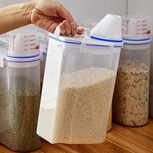 Japanese clear plastic airtight cereal storage container set with measuring cup lid