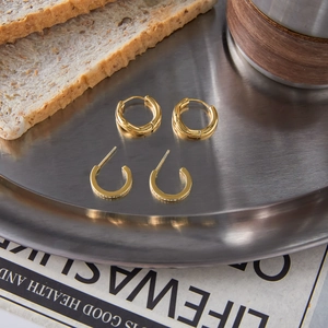 Luxurious 18k gold plated stainless steel hoop earrings and C-shaped diamond-set studs