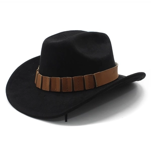 Chapeau de cowboy en daim noir classique avec bande en cuir marron et larges bords
