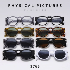 Multiple color options for retro round frame sunglasses with thick acetate temples