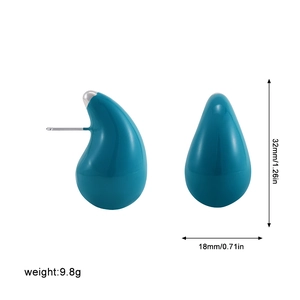 Detailed size specifications for teardrop enamel earrings with dimensions and weight info