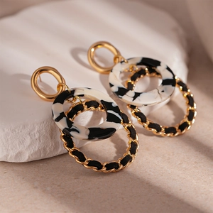 Retro leopard resin double geometric circle earrings with gold metal accents