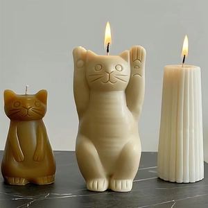 Juego de velas aromáticas con forma de gato y figuras decorativas de gatitos