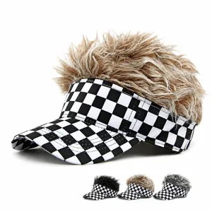 Cappello Visiera Con Parrucca Capelli Sintetici Motivo Scacchiera Poliestere Protezione Solare Festa Unisex