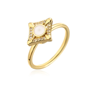 Rotating geometric ring with 18K gold plating and square zircon-set inlay for women