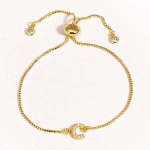 Bracelet ajustable doré avec lettre C pavée de zircons et chaîne maille vénitienne