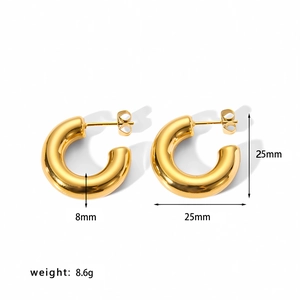 Detail view of 25mm gold hollow hoop earrings showing 8mm thickness and 8.6g weight
