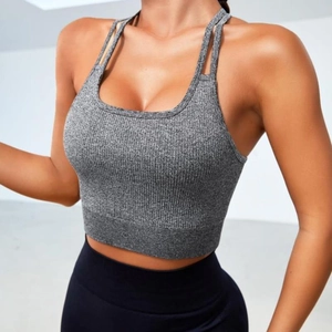 Soutien-gorge de sport en maille côtelée gris foncé avec doubles bretelles pour le yoga