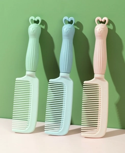 Cute rabbit-shaped hair combs in three pastel colors featuring fine teeth for hair care
