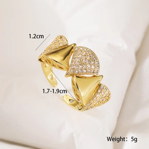Macro shot of 18K gold plated geometric ring with dimensions and weight specs