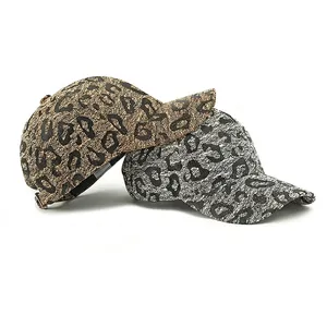 Berretti da baseball strutturati con stampa leopardata per uomo e donna in marrone e grigio