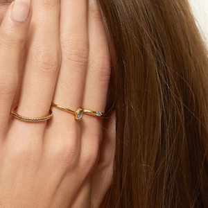 18K gold-plated minimalist rings featuring black stones and blue zircon gemstones