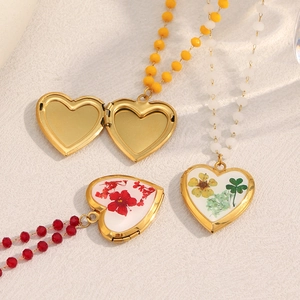 18K gold plated heart locket necklaces with dried flowers and colorful beaded chains