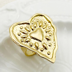 Exaggerated gold textured double heart ring in retro hammered stainless steel finish