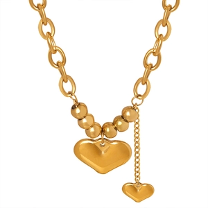 Chunky 18K gold plated titanium necklace with double heart pendants and metallic beads
