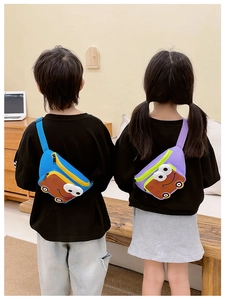 Detail of blue and purple cartoon car crossbody bags for kids with adjustable nylon straps