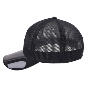 Classic black mesh trucker hat with high-gloss brim for outdoor sun protection