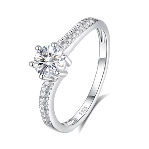 Classic S925 sterling silver ring featuring a round 0.5ct moissanite in a 6-prong setting