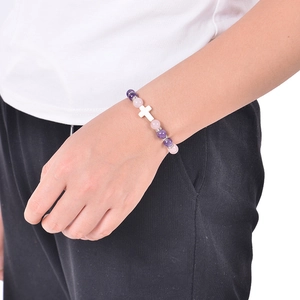 Bracelet multicolore en quartz rose de 8mm avec breloque croix en zircon sur cordon