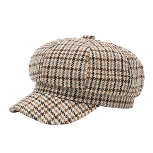 Classic houndstooth octagonal newsboy hat for women in brown and beige tweed fabric