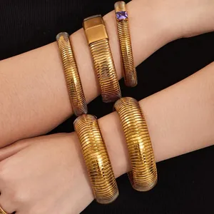 Tubogas Spiral Stretch Bangle Stainless Steel Bracelet With Square Cubic Zirconia Inlaid Waterproof Retro Fashion Women