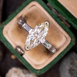 Luxury Marquise Cubic Zirconia Ring Copper Platinum Plated Vintage Unique Design Baguette Side Stones Jewelry For Women