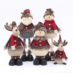 Christmas telescopic dolls set featuring Santa, snowmen, and reindeer in red plaid fabric