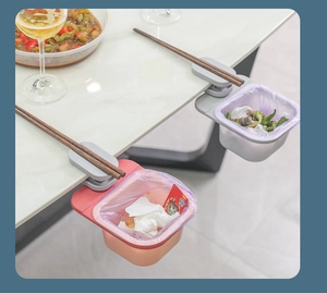 Coppia di cestini a clip grigio e arancione per tavoli da pranzo e scarti di cucina