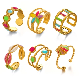 Set de bagues émaillées colorées en acier inoxydable doré avec motifs fleurs et coquillage