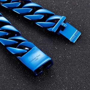 Detail of blue electroplated 316L stainless steel heavy Cuban chain with 316L engraving