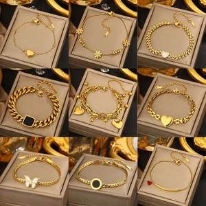 Stainless Steel Bracelet Heart Butterfly Daisy Charm Adjustable Gold Plated Jewelry Women Trendy French Retro Gift