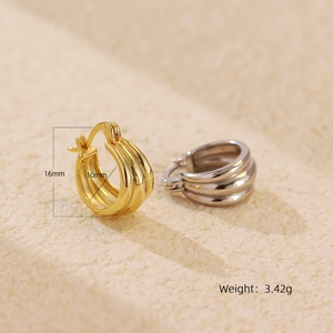 Minimalist S925 sterling silver multi-layer hoop earrings in gold and silver finish