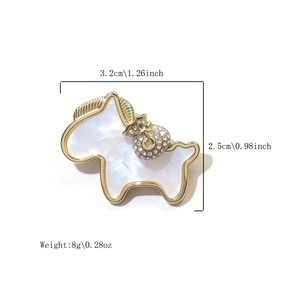 Detailed view of horse-shaped brooch showing dimensions 3.2cm width and 2.5cm height