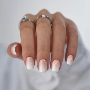 Faux Ongles Dégradés Français Ombré Rose Blanc Court Carré Ovale Brillant Ongles Artificiels Pour Manicure Femmes