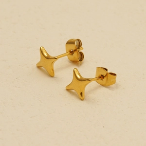 Star Stud Earrings Stainless Steel 18K Gold Plated Minimalist Geometric Ins Style North Star Jewelry Women