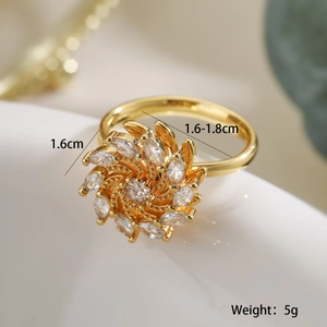 Detail of 18K gold plated flower ring showing 1.6cm size and 5g weight specs
