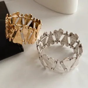 Bracelet Élastique Cœur Entrelacé En Alliage Martelé Jonc Large En Métal Bijoux De Niche Minimalistes Femmes