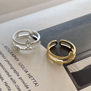 S925 sterling silver minimalist fish ring with zircon stones in silver and gold finishes