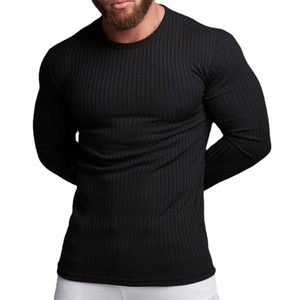Slim fit men's long sleeve crew neck t-shirt with vertical rib texture in black