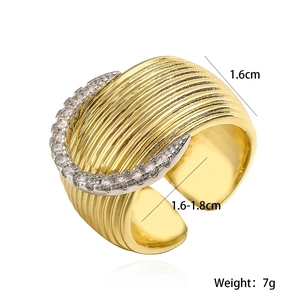 Gold plated wide band ring with zircon inlay and textured striped finish for women