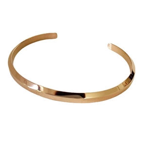 Minimalist rose gold open C-shaped cuff bracelet with geometric faceted metal design